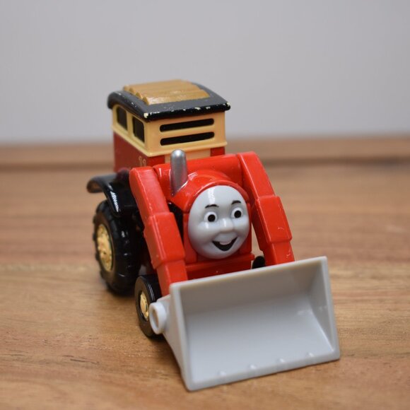 Jack Tractor Loader Diecast Push Along Take and Play Thomas & Friends Magnetic - Picture 4 of 7